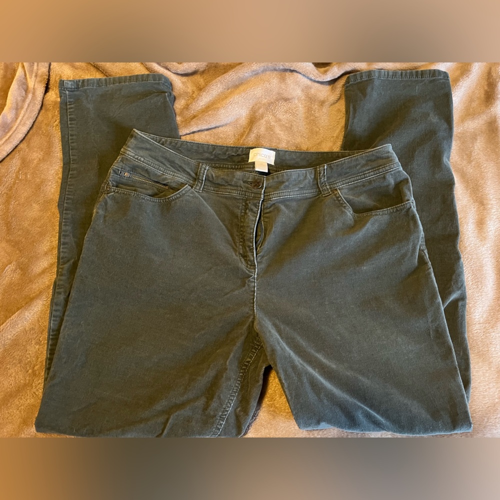 Chico’s Soft Green Corduroy Pants Size 2
